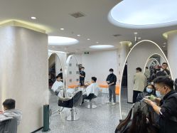 -东秀护肤造型