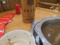 -袁记串串香(泉水轻轨站店)
