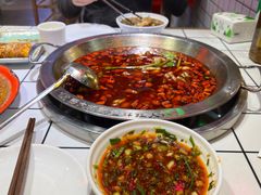 -蛙一刀·麻椒鱼火锅(金仙桥店)
