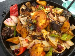 -撒拉人家.酸菜牦牛肉火锅