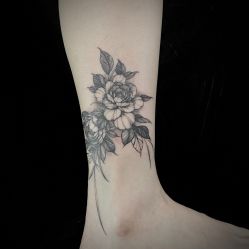 脚踝-PinooTattoo皮奴刺青纹身设计总部