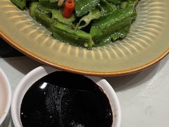 龙豆-滕记星发餐室·新加坡菜(巨鹿路店)