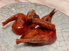 脆皮妙龄鸽-新荣记(新源南路店)