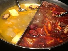 -湊湊火锅·茶憩(新中关购物中心店)