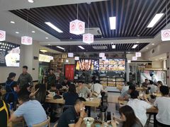 -钢阳酸菜红烧牛肉面(季乐路店)