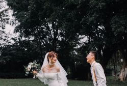 -纪梵希婚纱摄影(青岛店)