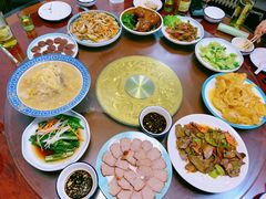 -红姐东北菜私房菜铁锅炖饺子馆(中街店)
