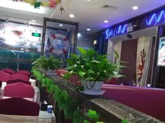 大堂-阿三鱼头泡饼·家常菜