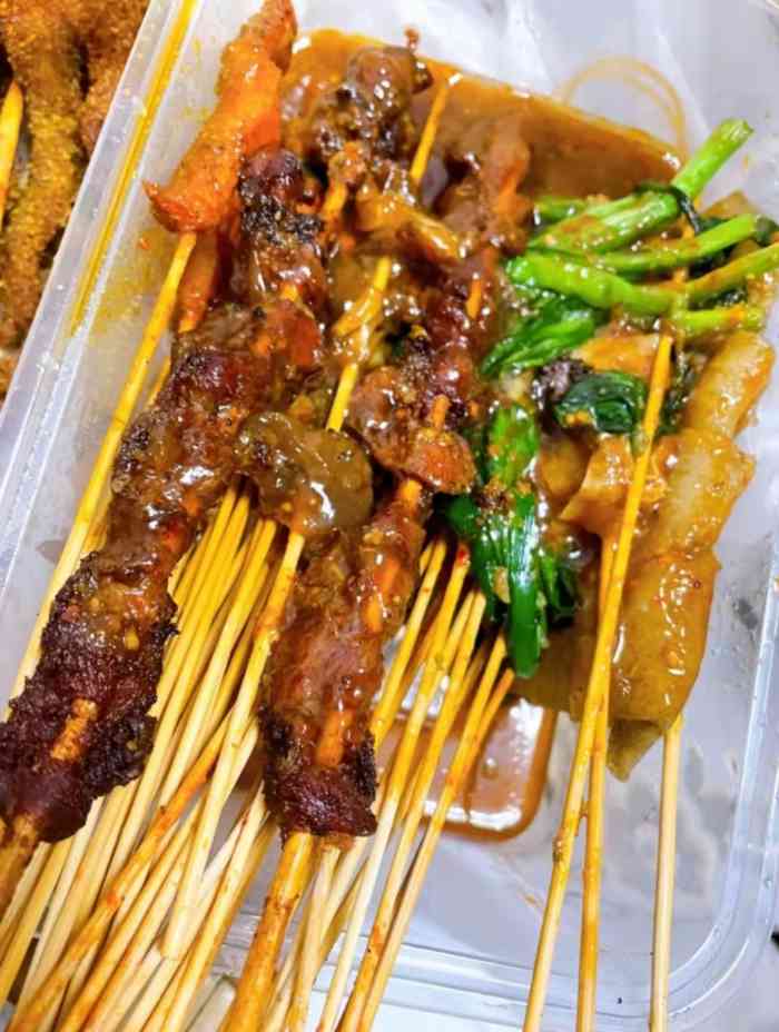 桥下蚝油串(金陵小区店)