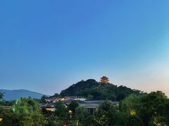 -雅达·阳羡溪山小镇中心