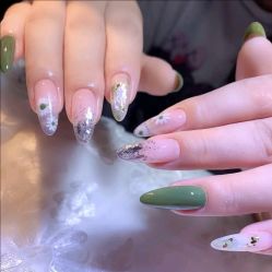 -LILY NAILS美甲美睫
