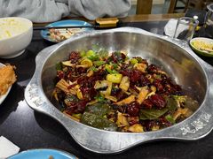 -龙顺园麻辣香锅(机场店)