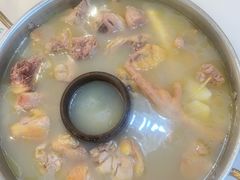 -朴小妹人参鸡汤火锅(长白山万达店)