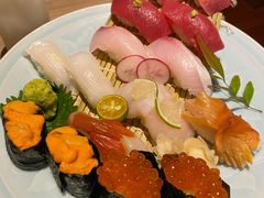 -小山日本料理(兴业太古汇店)