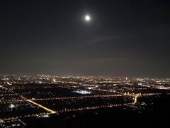 -鬼笑石后山停车场