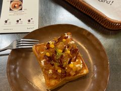 蘋果肉桂培根奶酪吐司-KAFVS咖啡思咖啡馆(香海路店)