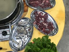 -五洞培记山庄·鲜牛肉火锅