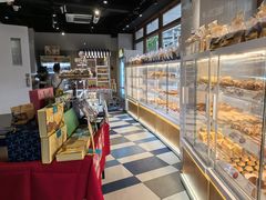 -85度C(生甜甜圈研究工坊·上海平凉店)