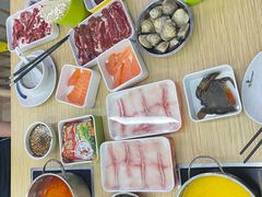 -杨老板·海鲜集市火锅·鲜切牛肉(中防万宝店)