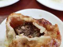 -宝瑞门钉肉饼店