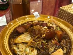 铁锅猪肉炖粉条-东四民芳餐厅(世茂工三店)