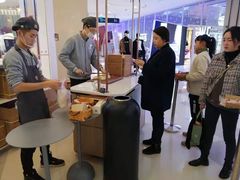 -奈雪的茶(亨特国际广场店)