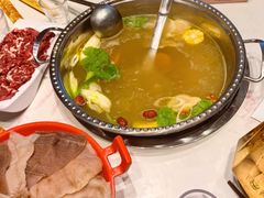 -乡土黄·鲜牛肉火锅·小龙虾(兴业街店)