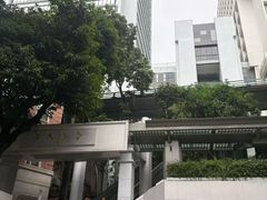 -香港大学