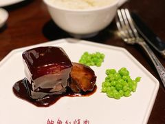 鲍鱼红烧肉-杭州西子湖四季酒店·金沙厅