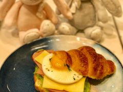 -BONBON BAKERY