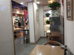 大堂-杨妈妈粥店(华山路店)