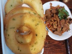 -黑白电视长沙小吃(美林M·LIVE天地东座店)