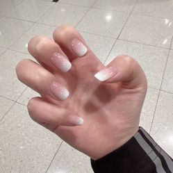 -悦指间美甲美睫