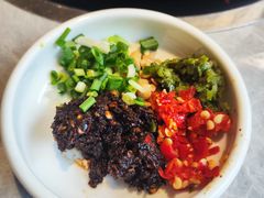 -野山舂·贵州现舂酸汤牛肉(民生路店)