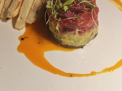 牛肉塔塔配牛油果黑橄榄酱-Solo(衡山路店)