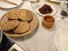 郑州高炉烧饼-金狮麟·新豫菜(金码大厦店)