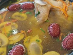 -七的湖·晚芳亭·阳澄湖农家菜·大闸蟹(莲花岛店)