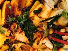 凉卷粉拌豌豆粉-家宴滇食记·云南家常菜
