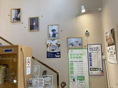 -Pets First伊珊娜洗护·精致美容·家庭式寄养(新会路店)