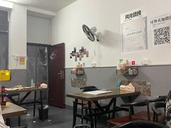 大堂-阿龙烧烤(广达路店)