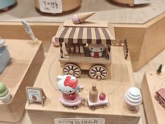 -猫的天空之城概念书店(北戴河蔚蓝海岸店)