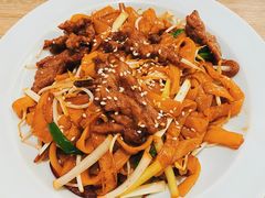 干炒牛河-茶港·点心·啫啫煲(范湖万达广场店)