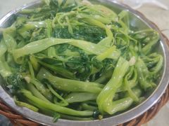 -红旗山庄(圭峰山店)