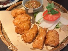 -大头虾越式风味餐厅(光明广场店)