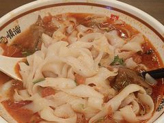 -顺溜·手工刀削面·黑金店(铜锣湾店)