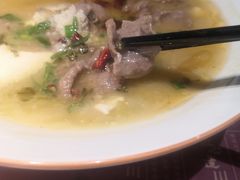酸菜豆腐花牛肉-川知味(京华城店)