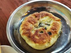 韭菜鸡蛋馅饼-西工饭庄快餐厅(西工小街店)