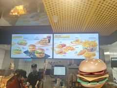 -麦当劳(郑州正弘城店)