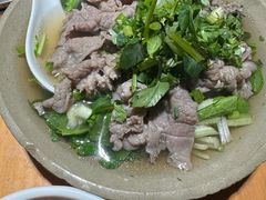 -大众跷脚牛肉馆·非遗传承单位(峨眉山店)