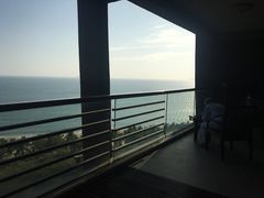 -三亚湾海居雅高铂尔曼度假酒店